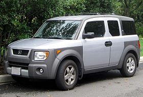 2003-2006 Honda Element -- 08-28-2011.jpg